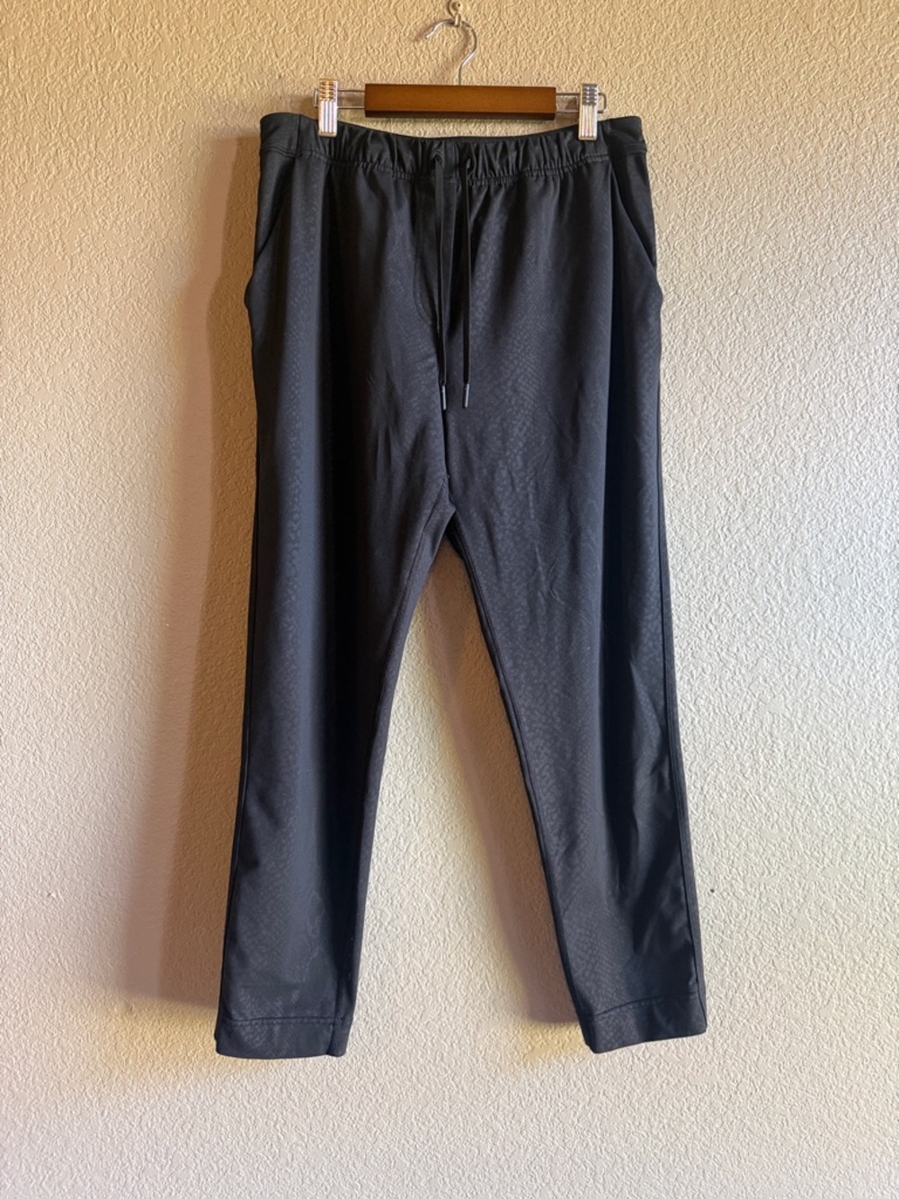 Lululemon snake skin pants